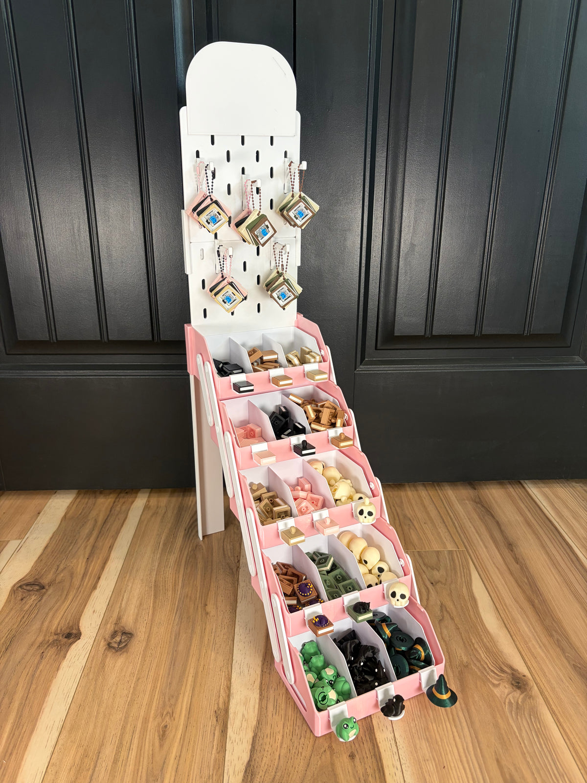 Foldable Tiered Display Organizer